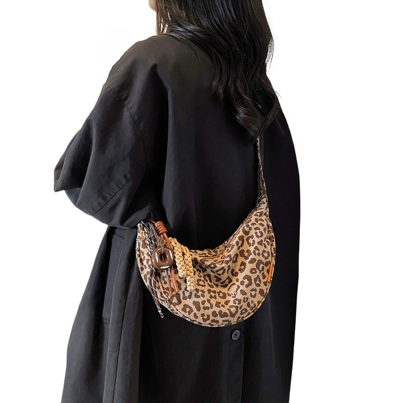 حقيبة كتف نسائية جديدة بطبعة ج - مراجعة Wristlet Wallet Zipper وسعره