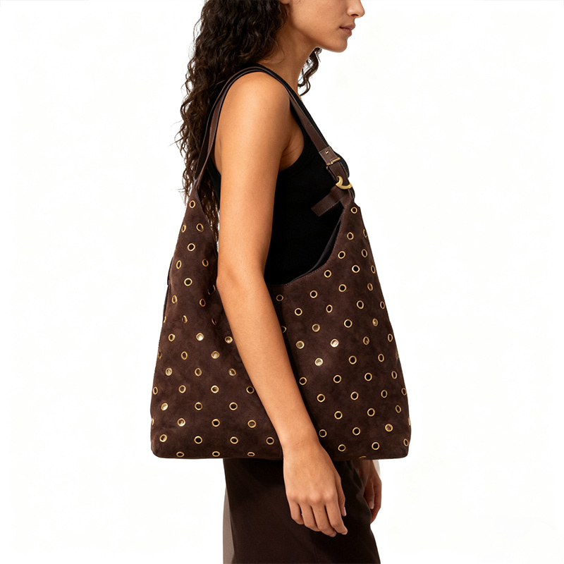 حقيبة يد مرصعة بالمعدن من جلد  - مراجعة Wristlet Wallet Zipper وسعره