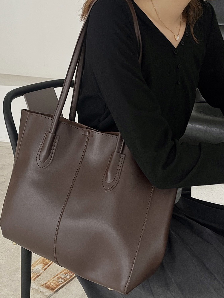 CGCBAG مصمم الأزياء الفاخرة ال - مراجعة Luxury Bags Sales وسعره