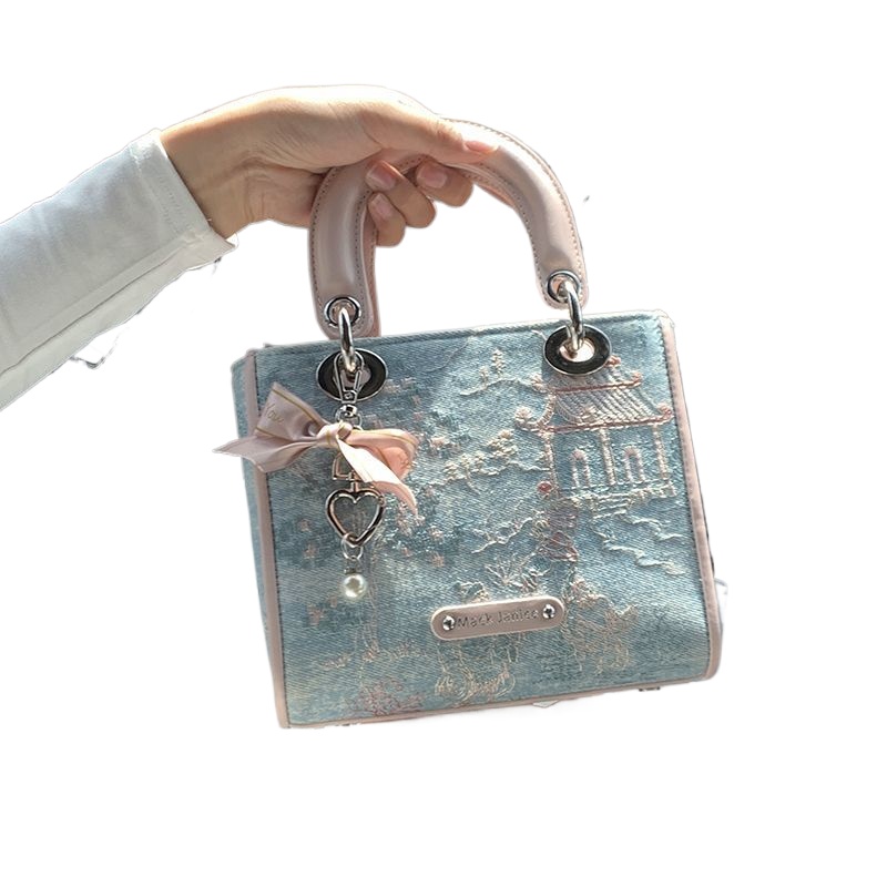 ارتفاع قيمة ضوء فاخر الألوان ا - مراجعة Luxury Bags Level وسعره