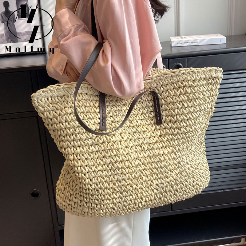 حقائب يد كبيرة من القش المنسوج - مراجعة Luxury Bags Collection وسعره
