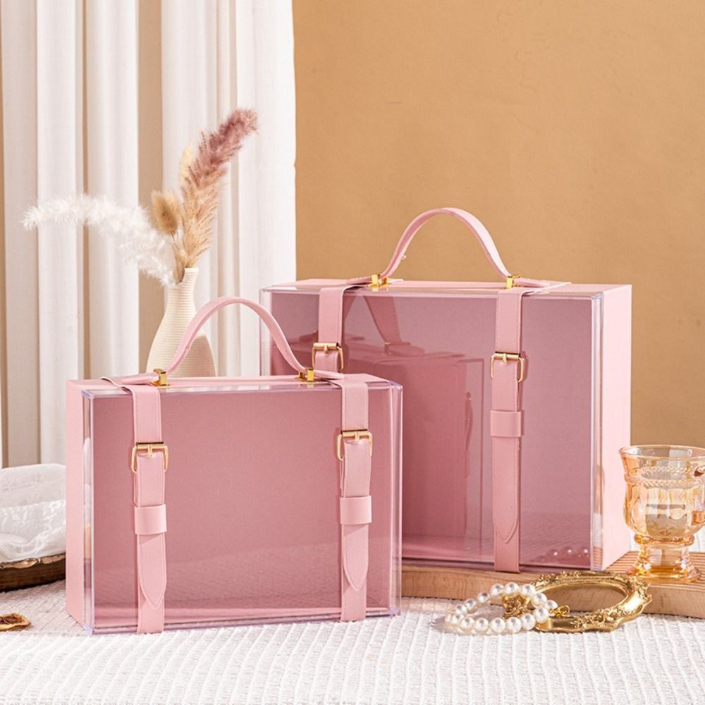 صندوق هدايا شفاف فاخر خفيف من  - مراجعة Luxury Bags List وسعره