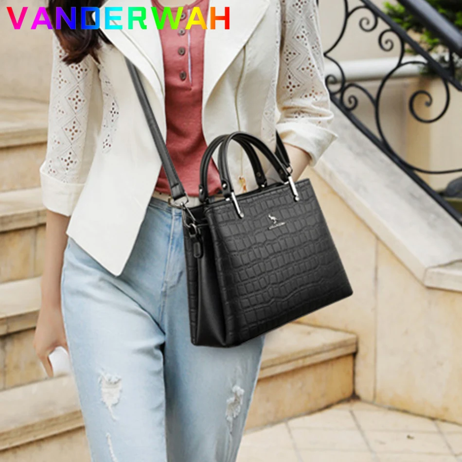 حقيبة يد نسائية أصلية للمتسوقي - مراجعة Luxury Bags Green وسعره