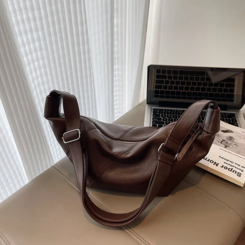 حقيبة يد فاخرة للنساء من الجلد - مراجعة Luxury Bags Tier وسعره